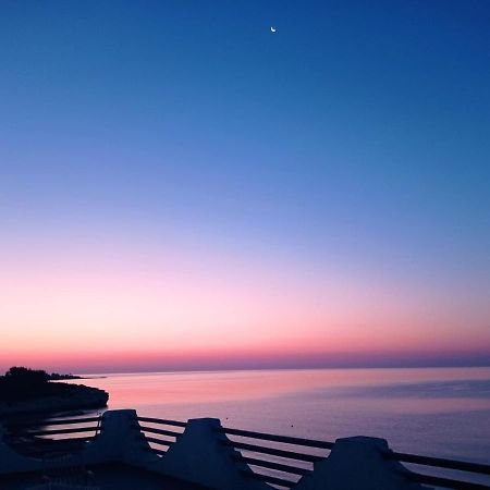 La Riva Hotel Lido di Noto Екстериор снимка