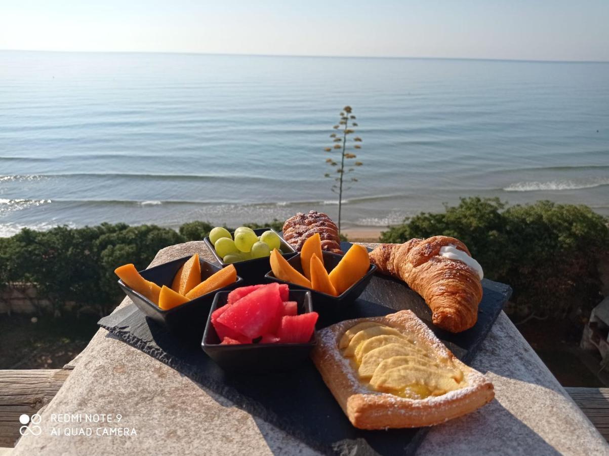 La Riva Hotel Lido di Noto Екстериор снимка